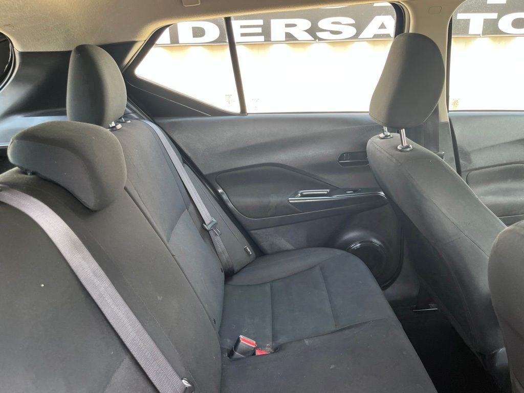 Nissan Kicks  2025