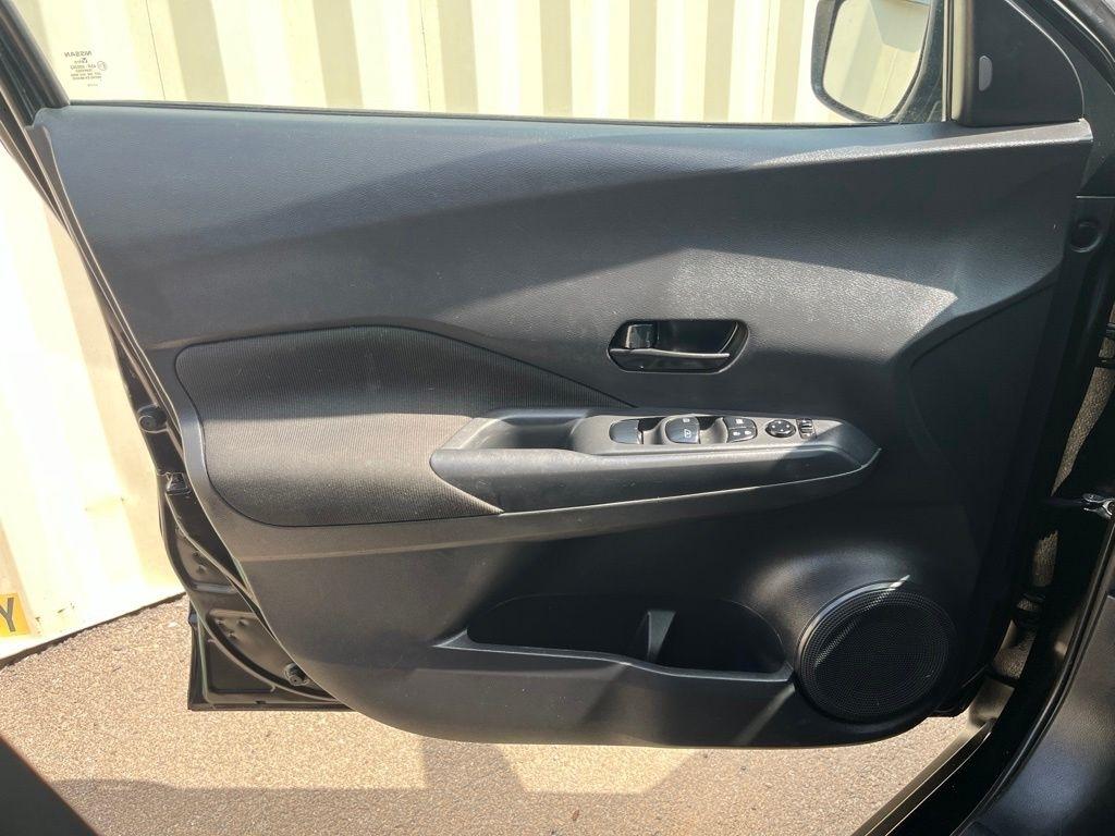 Nissan Kicks  2025