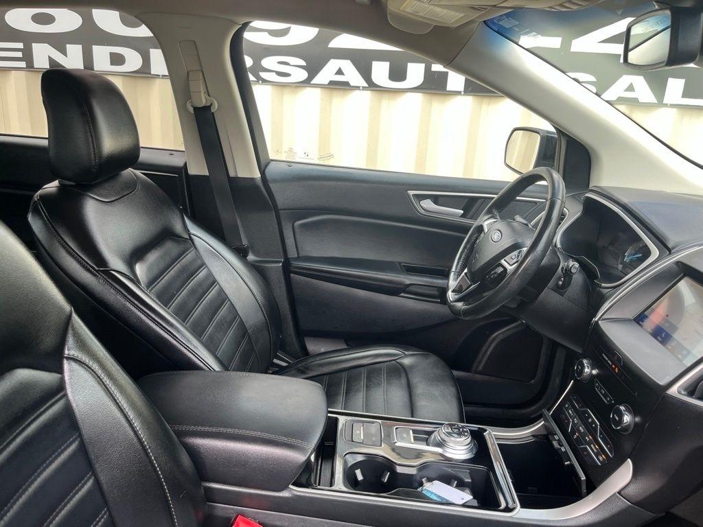 Ford Edge  2020