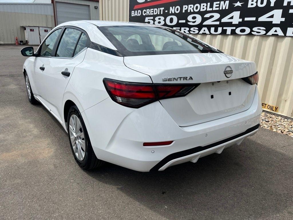 Nissan Sentra  2024