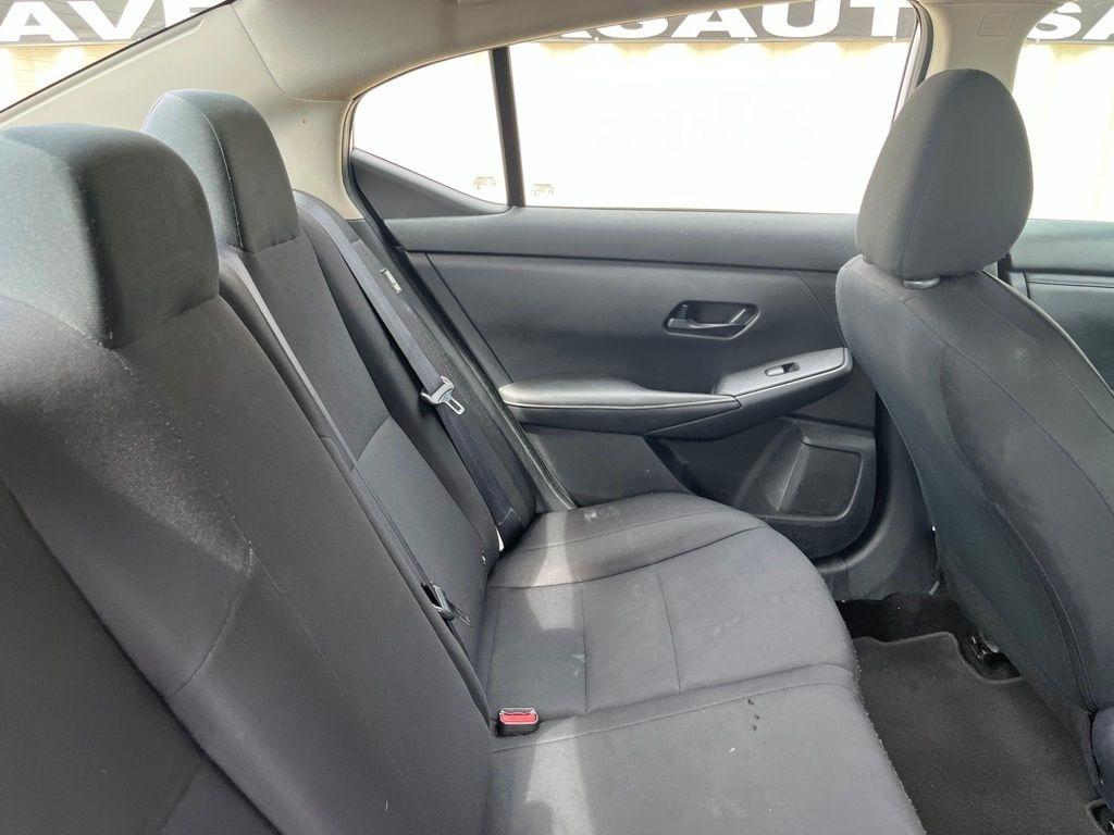 Nissan Sentra  2024