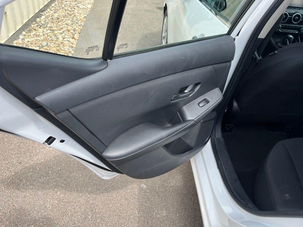 Nissan Sentra  2024