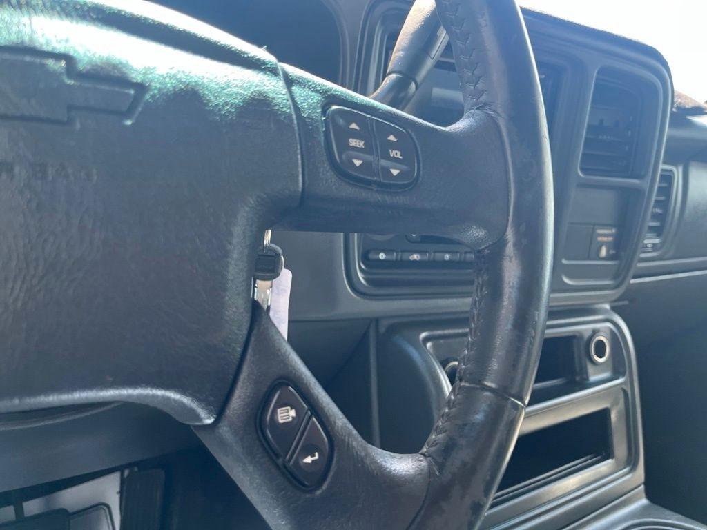 Chevrolet Silverado 1500  2004