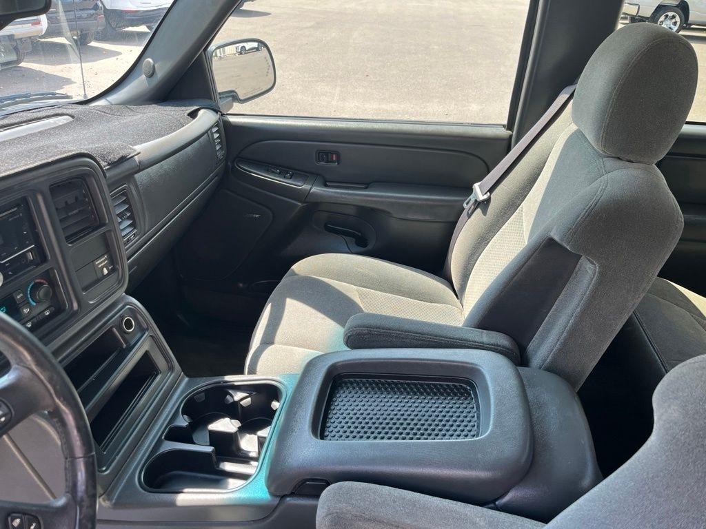 Chevrolet Silverado 1500  2004