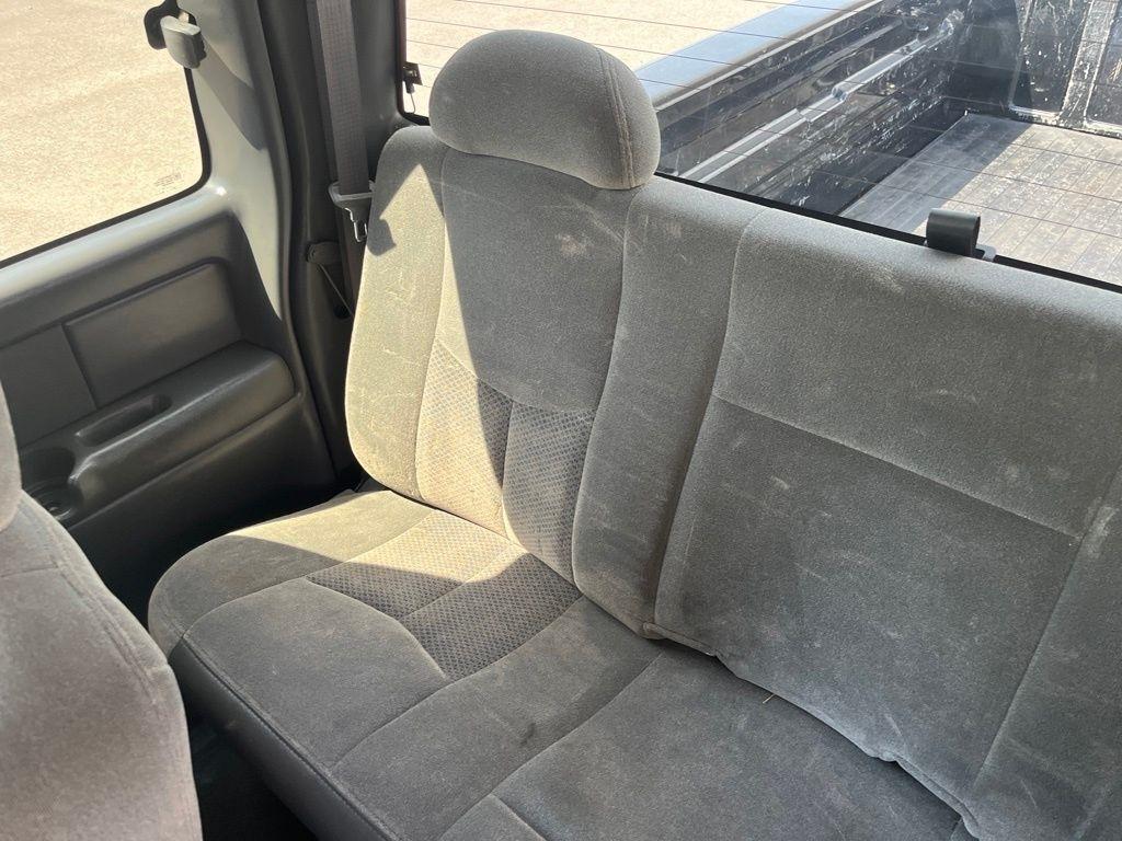 Chevrolet Silverado 1500  2004