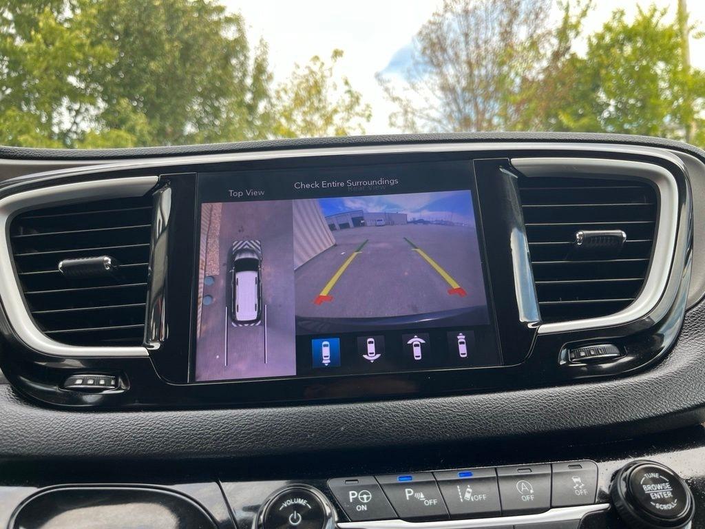 Chrysler Pacifica  2020