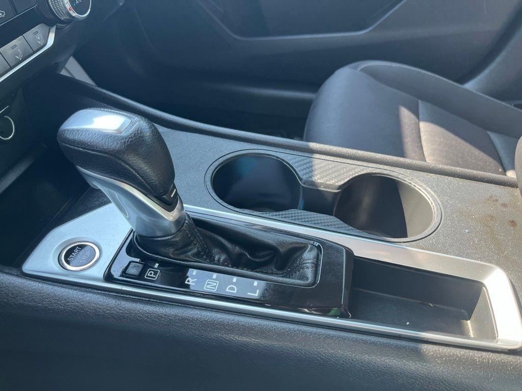 Nissan Altima  2023
