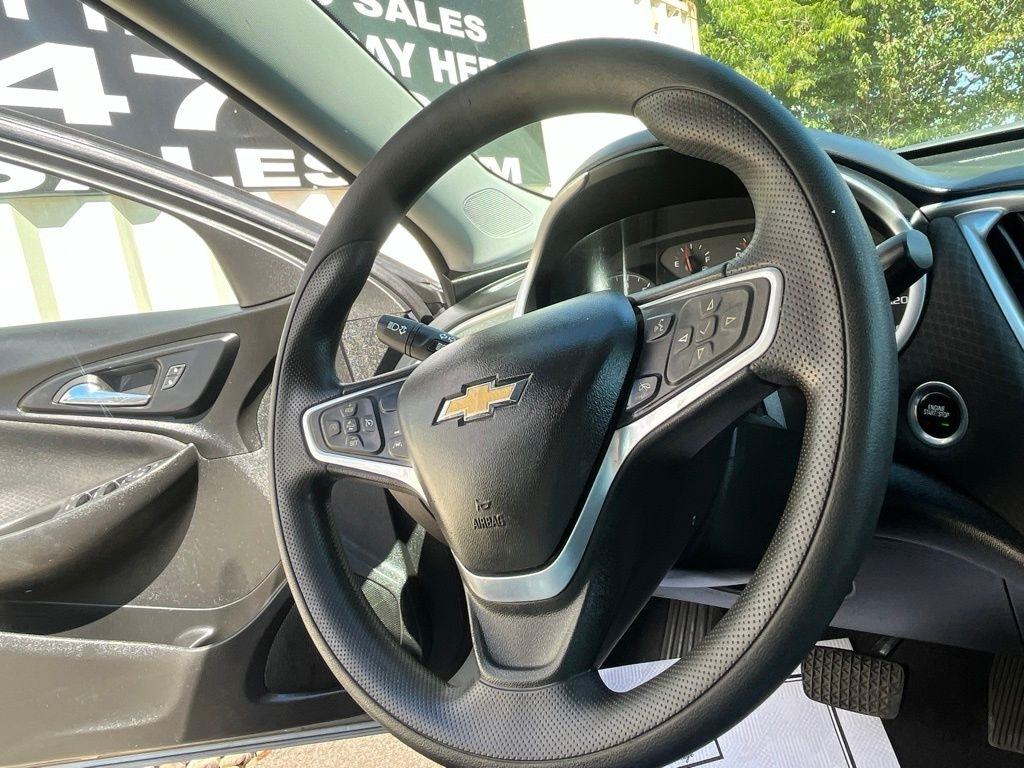 Chevrolet Malibu  2023