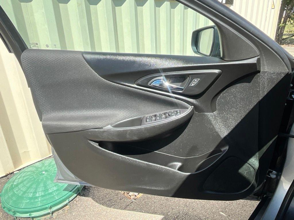 Chevrolet Malibu  2023