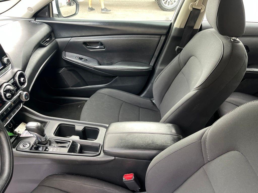 Nissan Sentra  2024