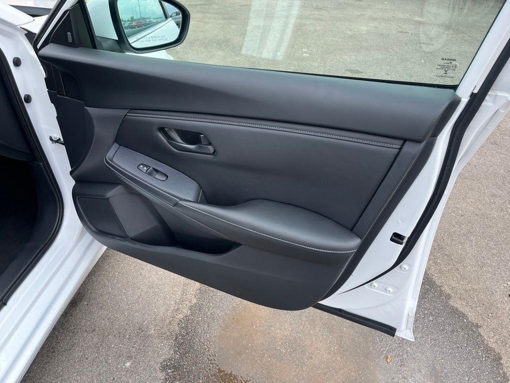 Nissan Sentra  2024
