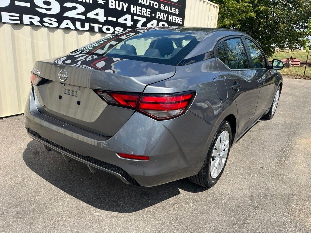Nissan Sentra  2024