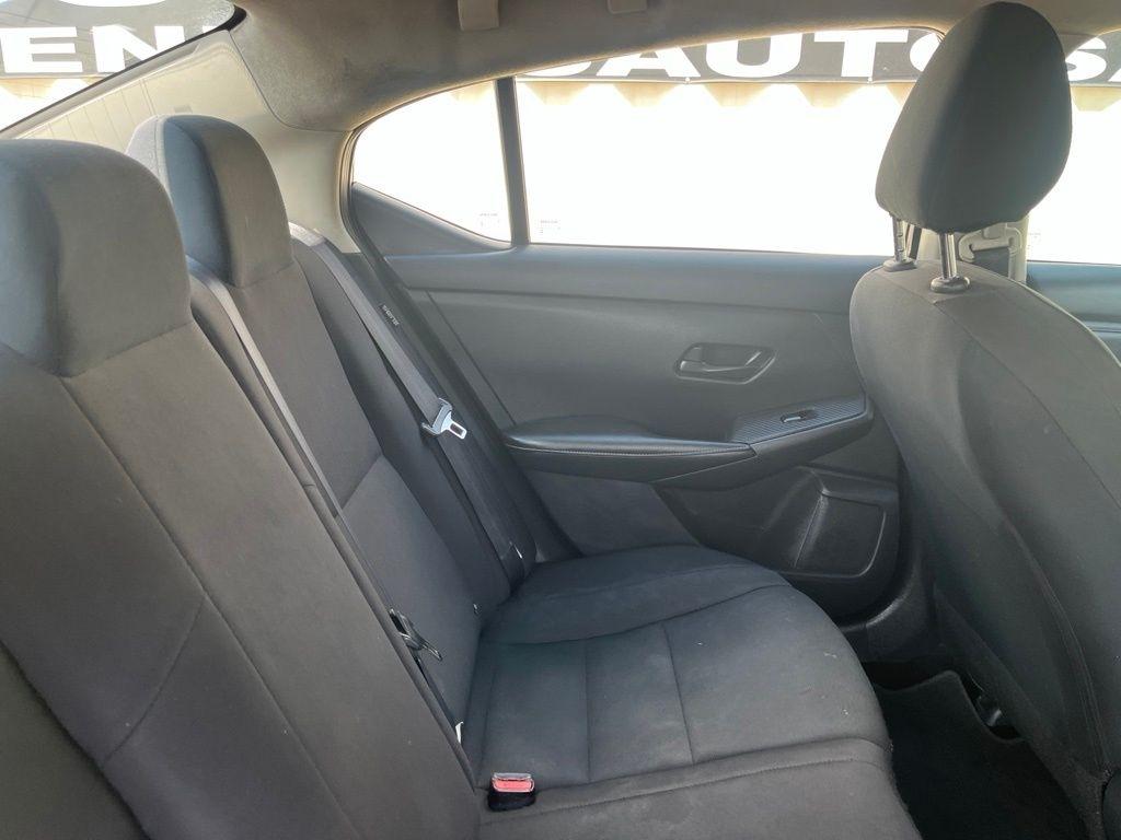 Nissan Sentra  2024