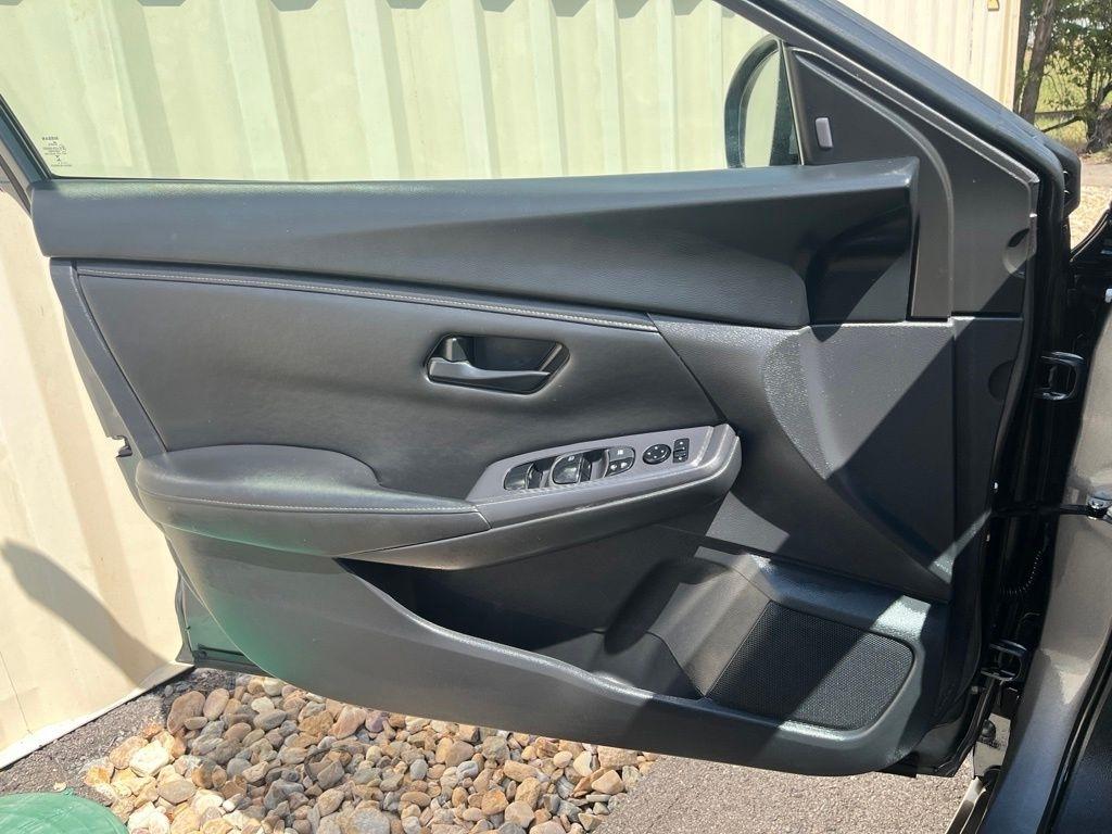 Nissan Sentra  2024