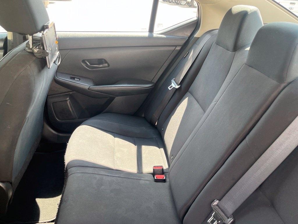 Nissan Sentra  2024