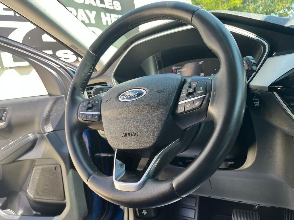 Ford Escape  2022