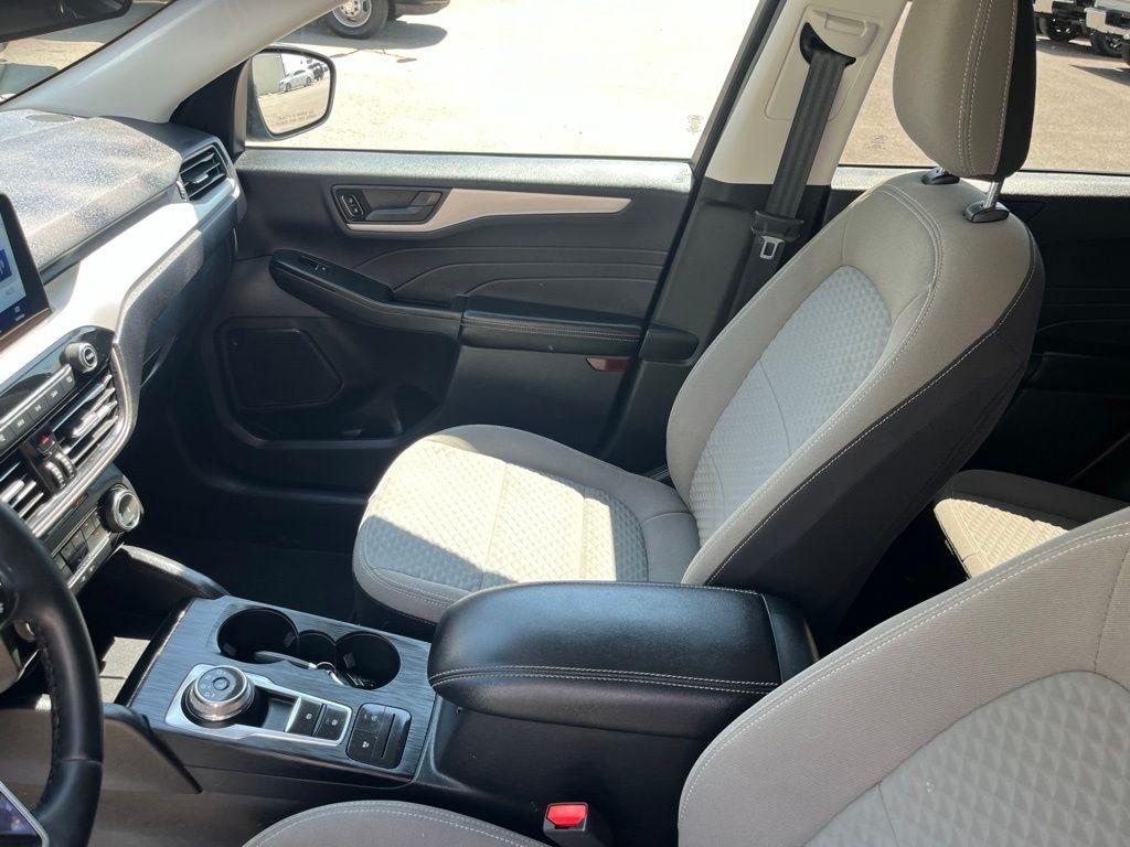 Ford Escape  2022
