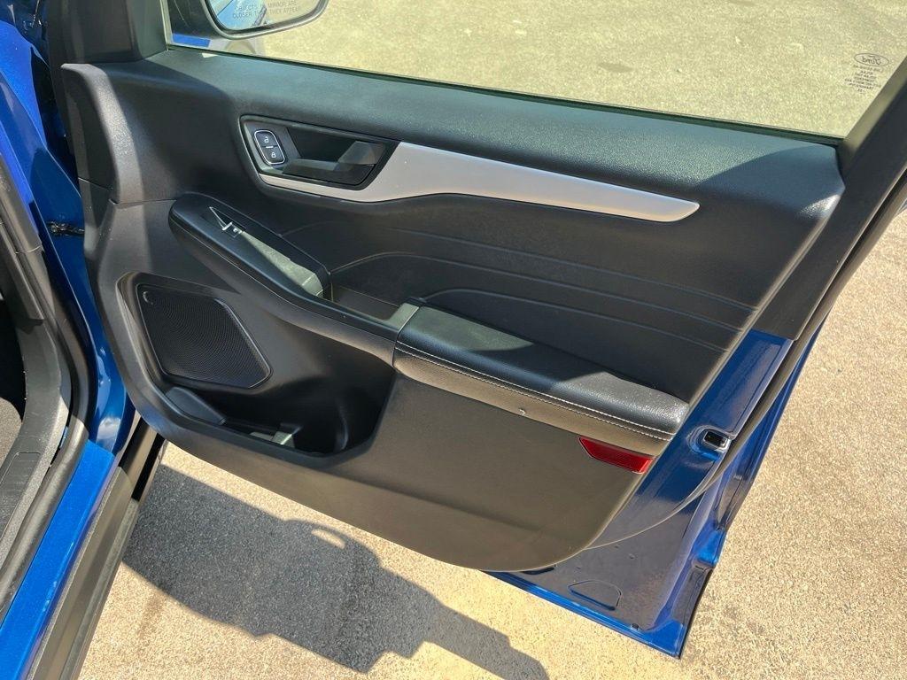 Ford Escape  2022