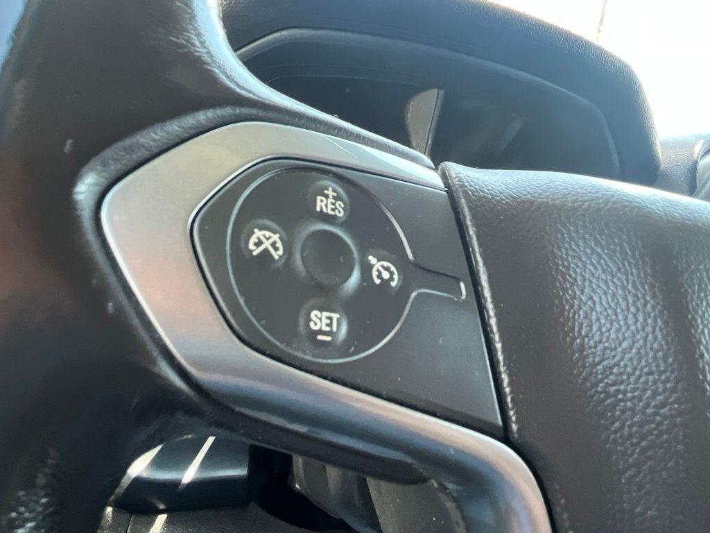 Chevrolet Silverado 1500  2018