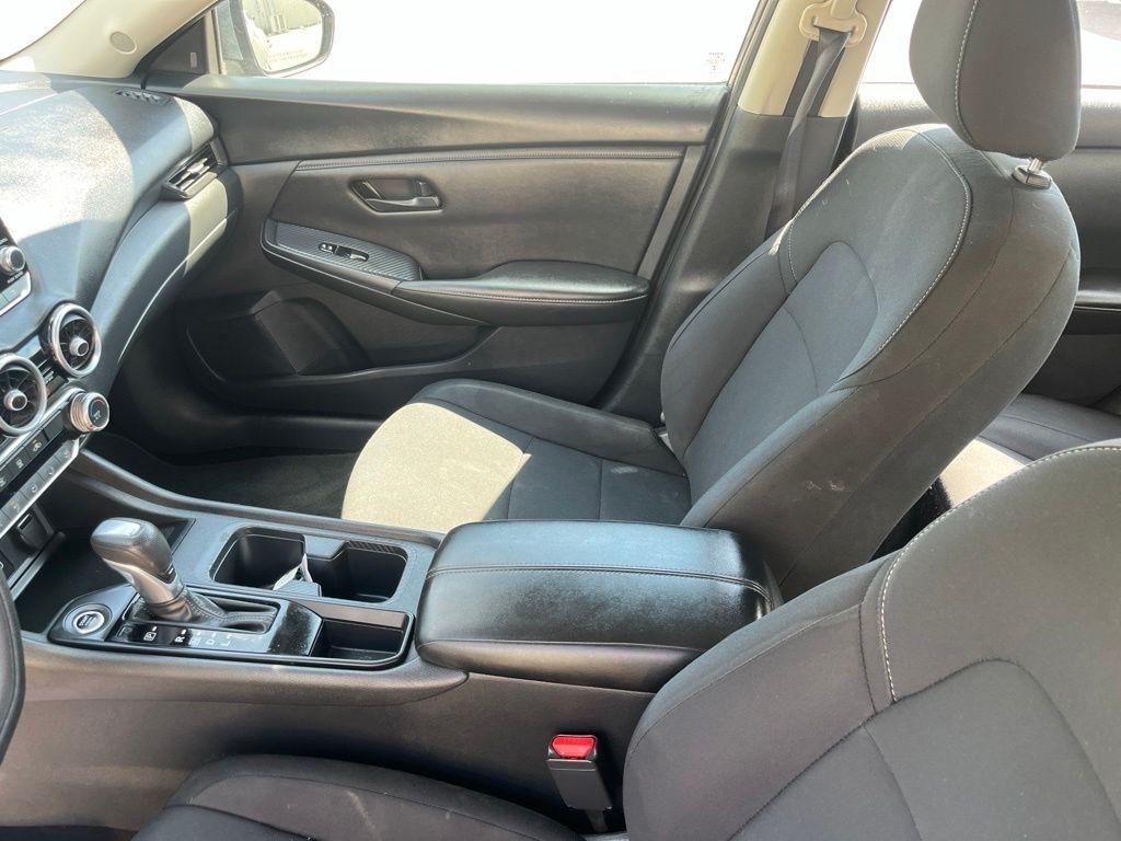 Nissan Sentra  2024