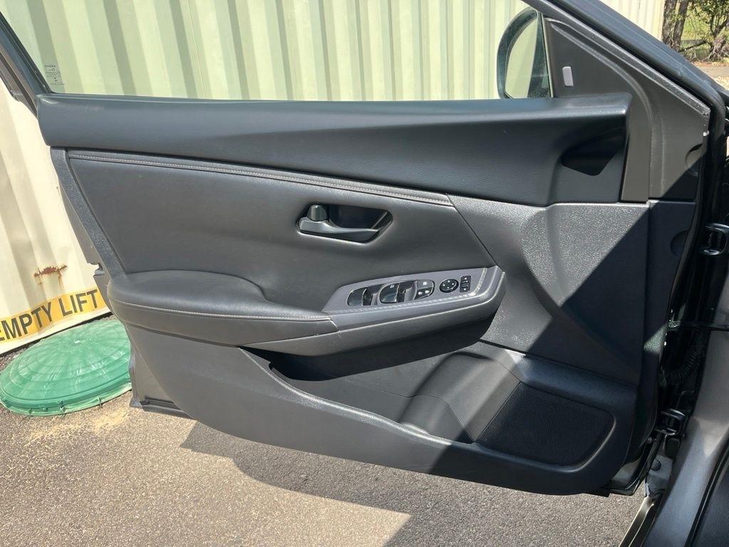 Nissan Sentra  2024