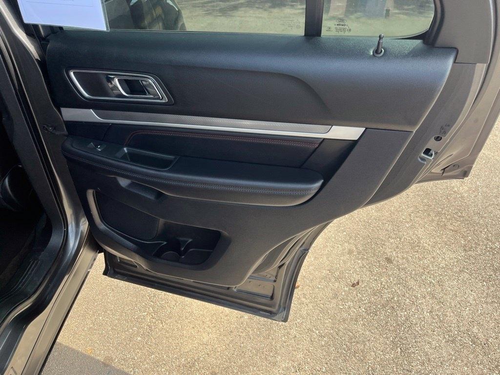 Ford Explorer  2018