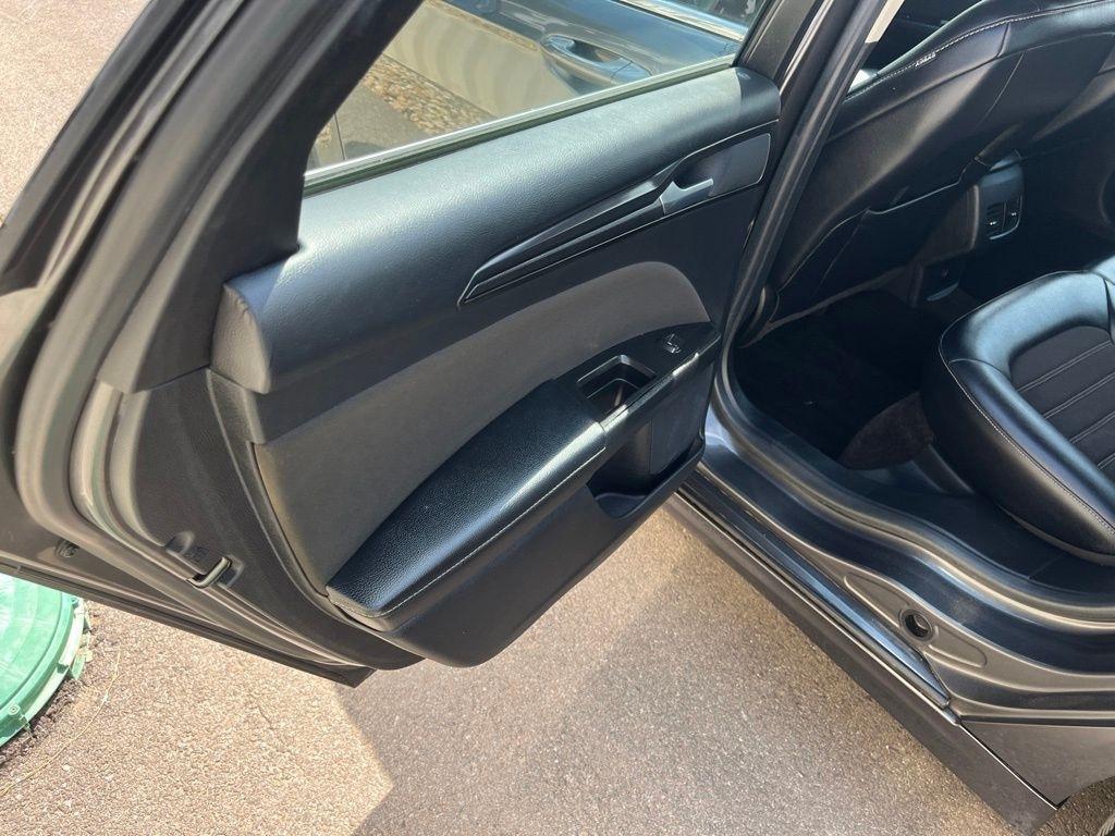 Ford Fusion  2018