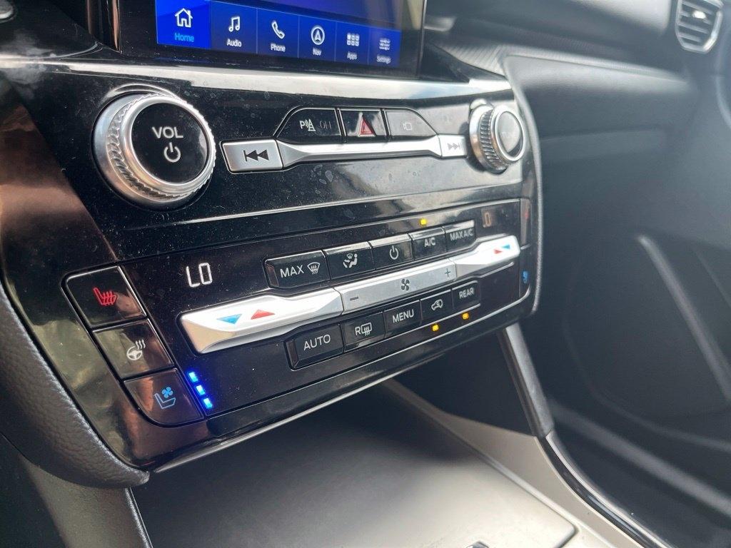 Ford Explorer  2021