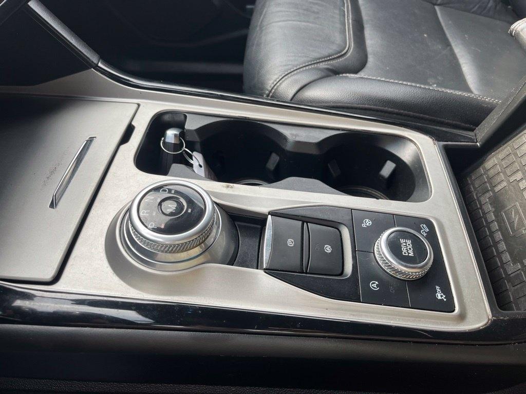 Ford Explorer  2021