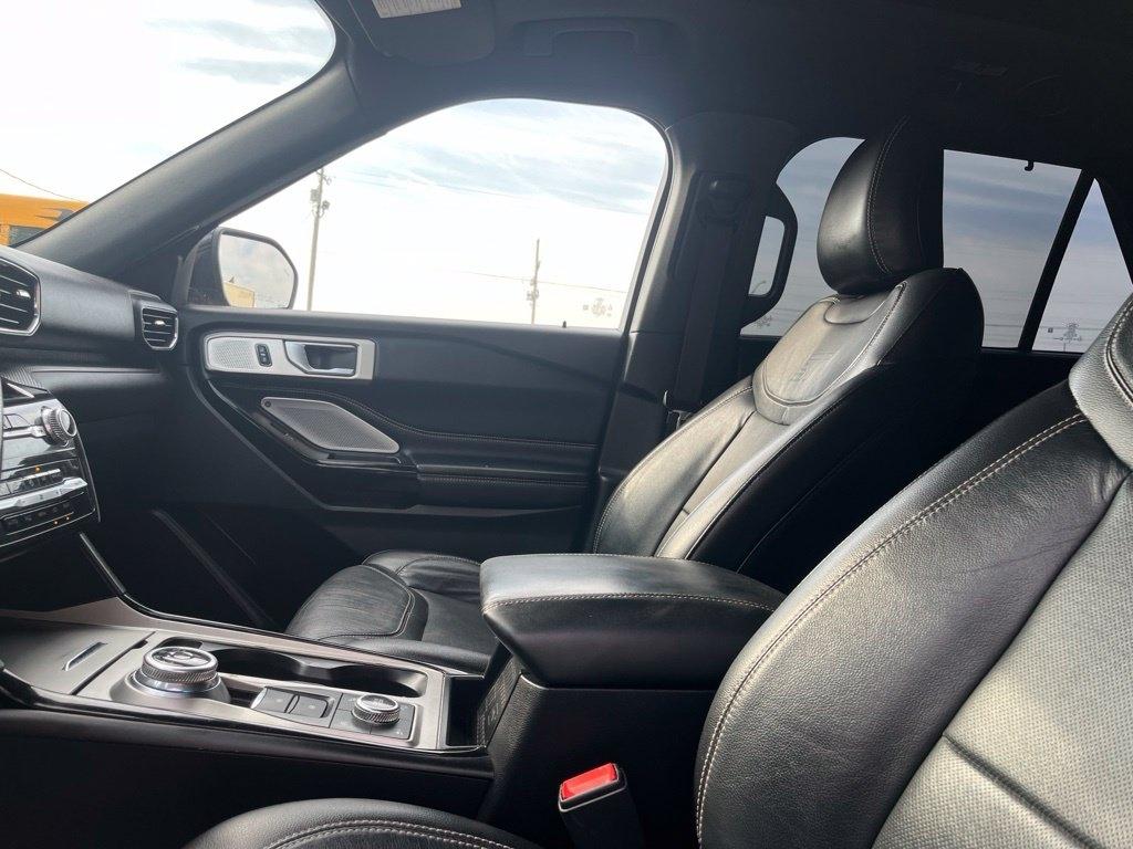 Ford Explorer  2021
