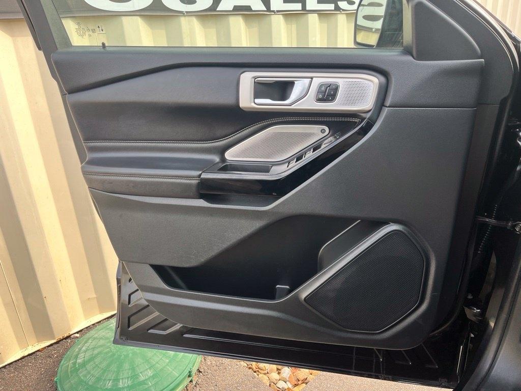 Ford Explorer  2021