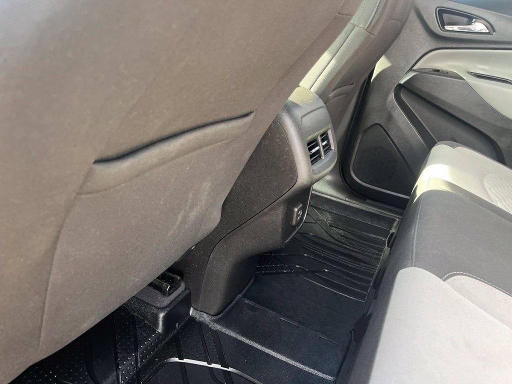 Chevrolet Equinox  2021