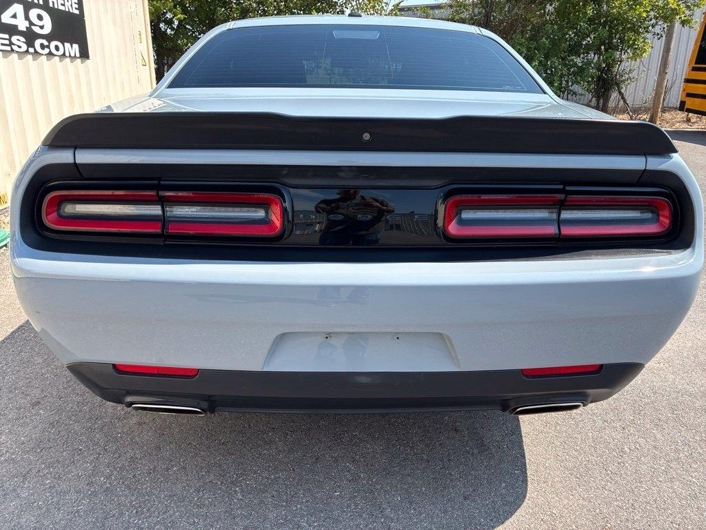 Dodge Challenger  2022