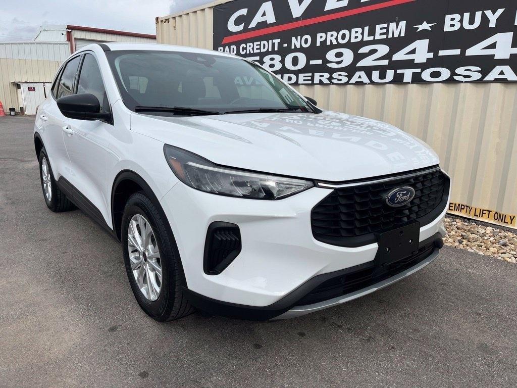 Ford Escape  2023