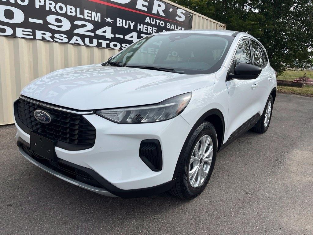 Ford Escape  2023