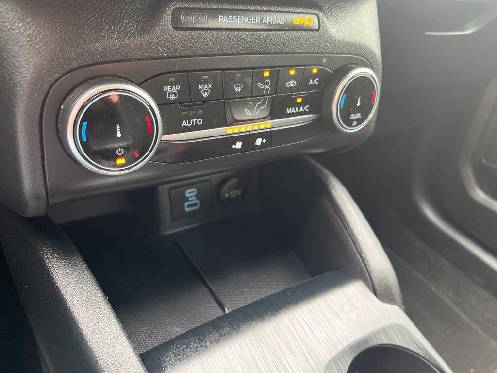 Ford Escape  2023