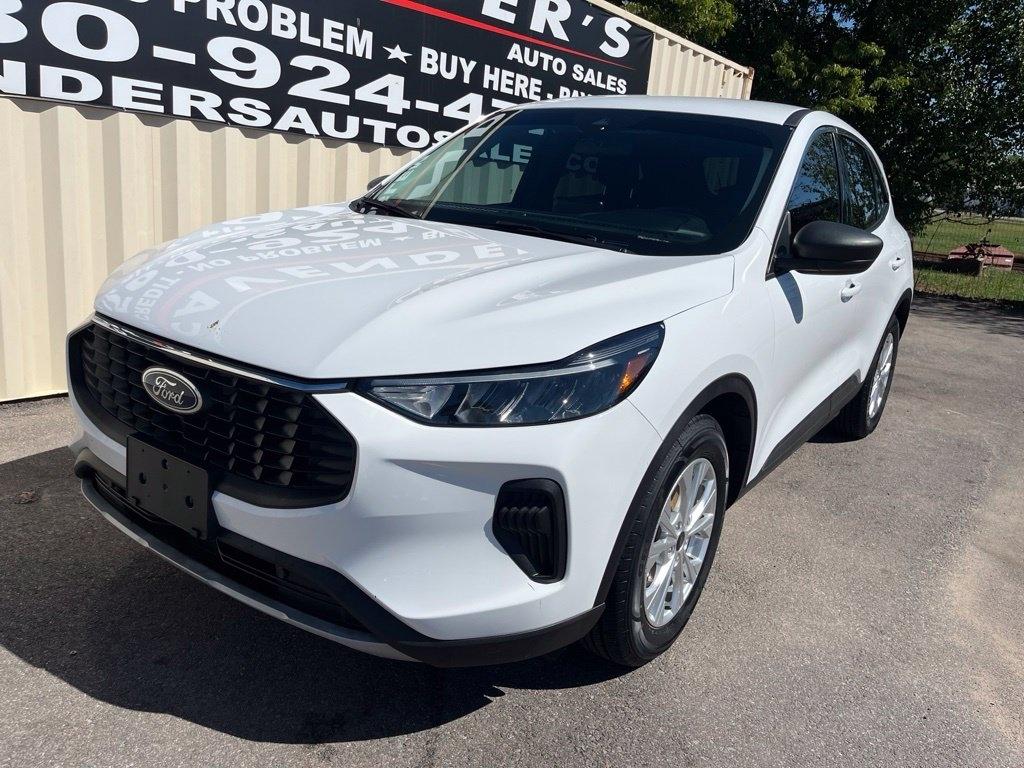 Ford Escape  2023