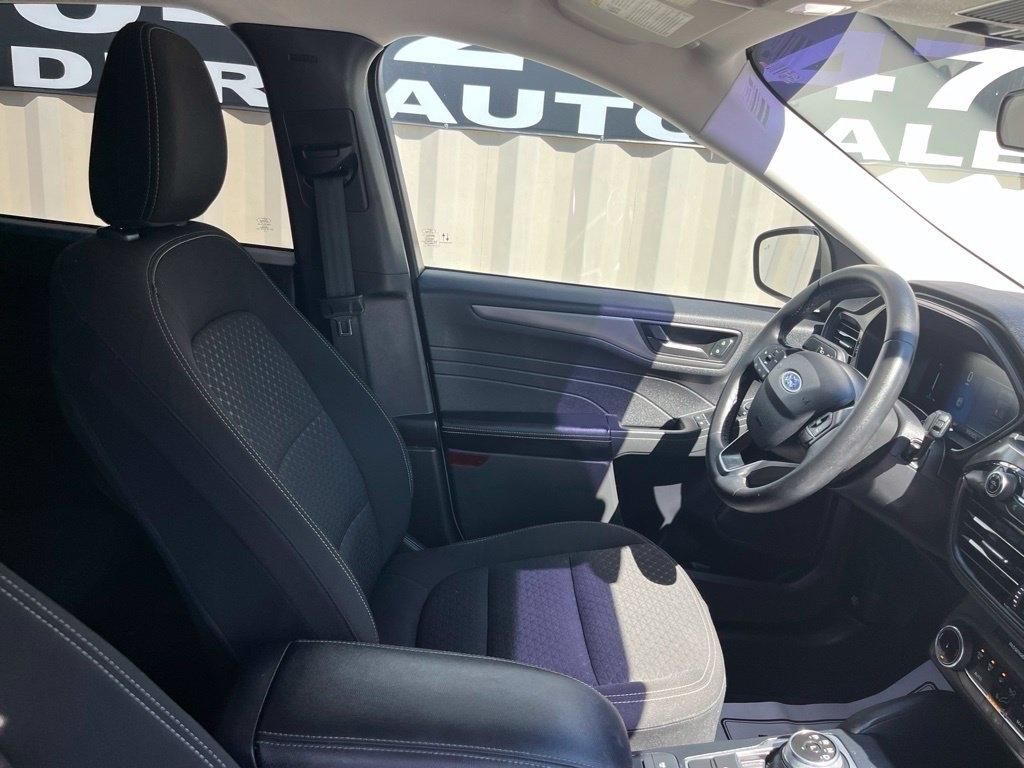 Ford Escape  2023