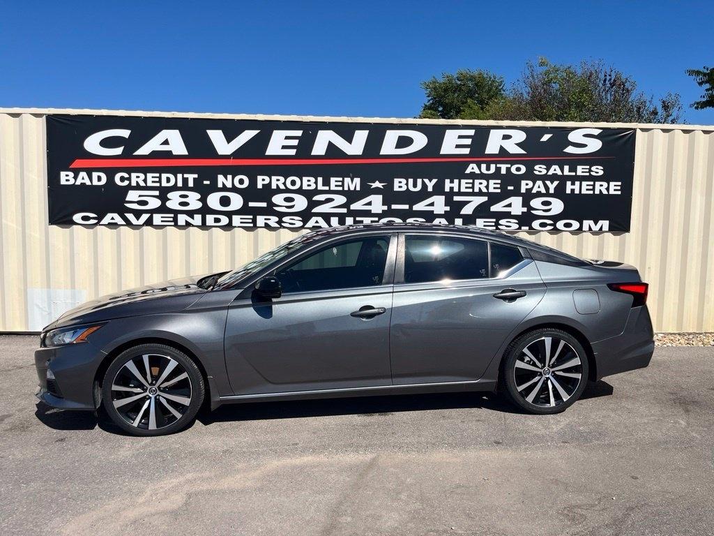 Nissan Altima  2021