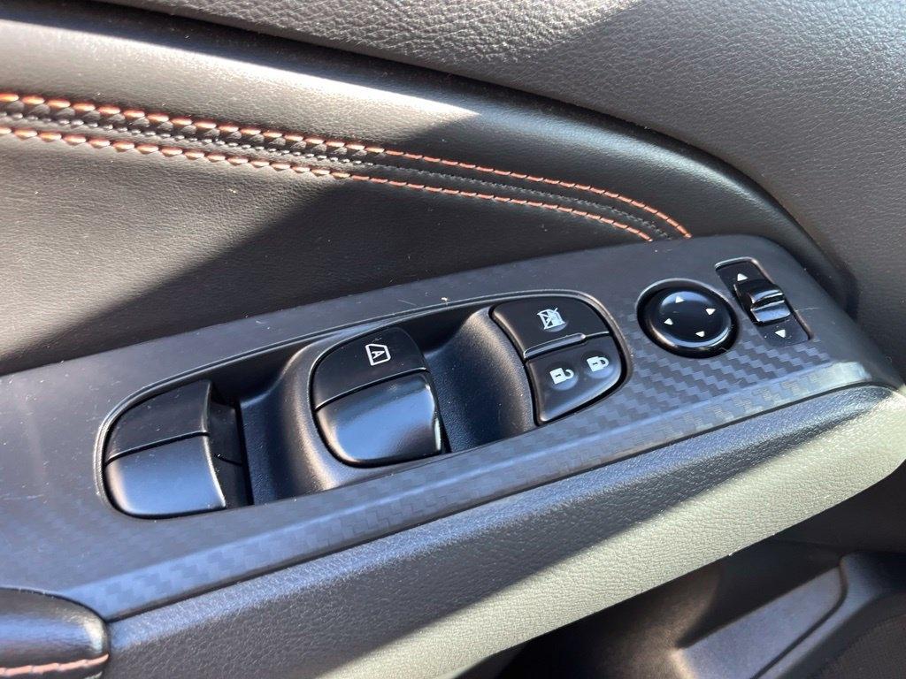 Nissan Altima  2021