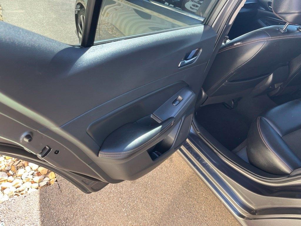 Nissan Altima  2021