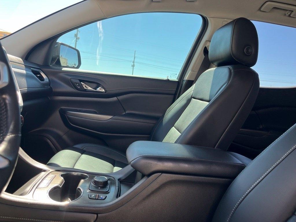 GMC Acadia  2021
