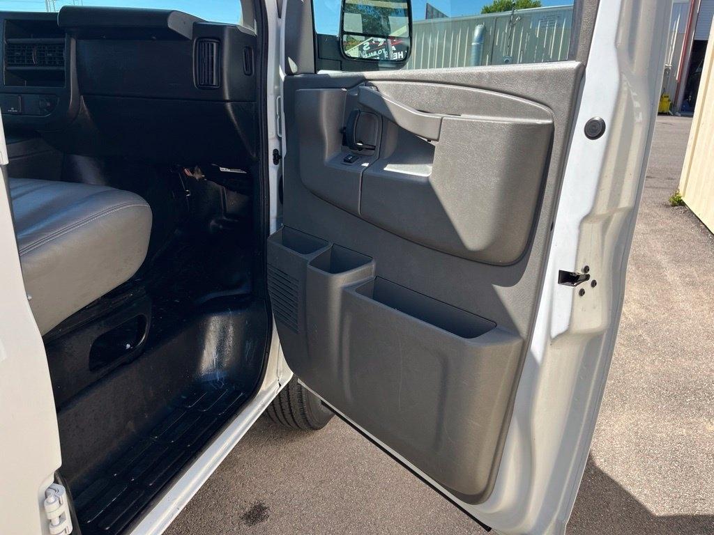 GMC Savana  2023