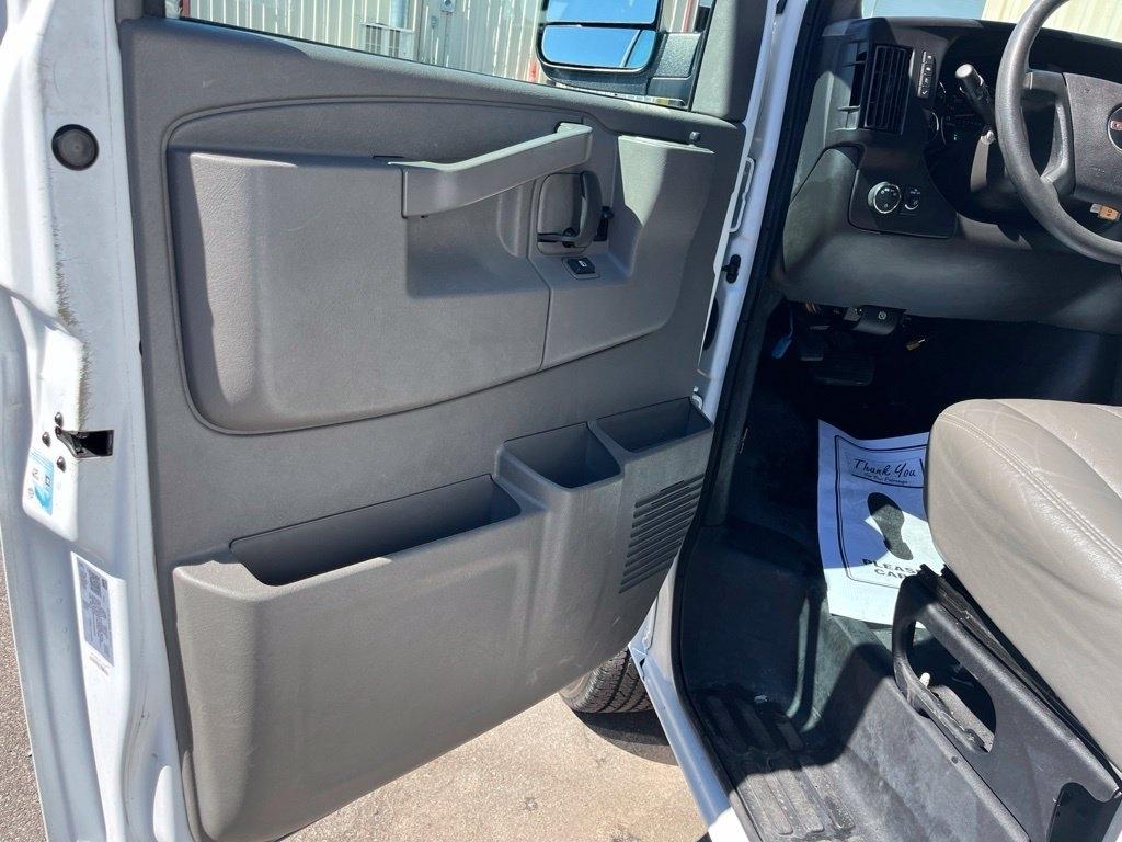 GMC Savana  2023