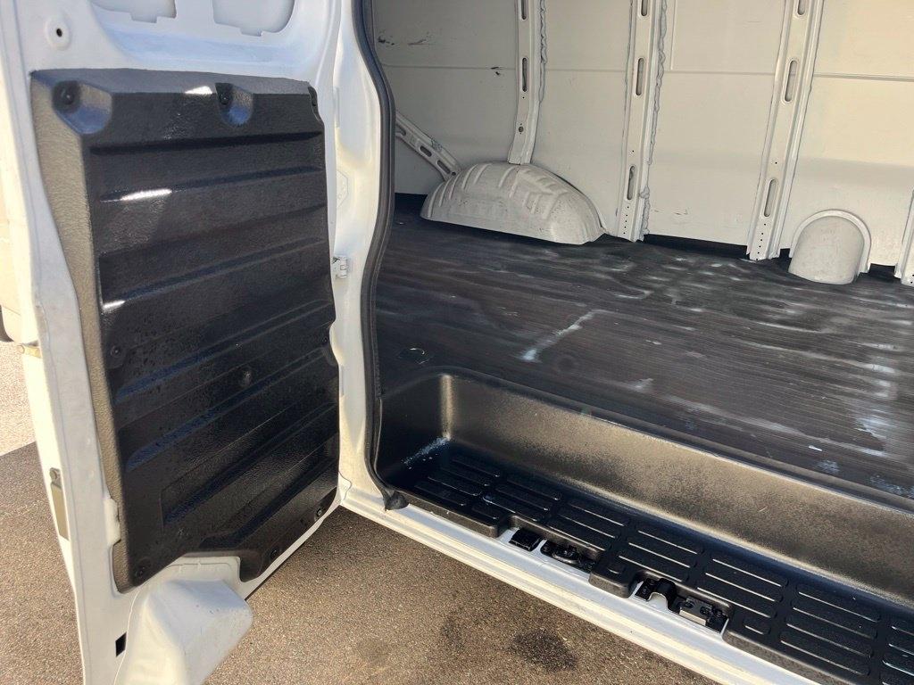 GMC Savana  2023