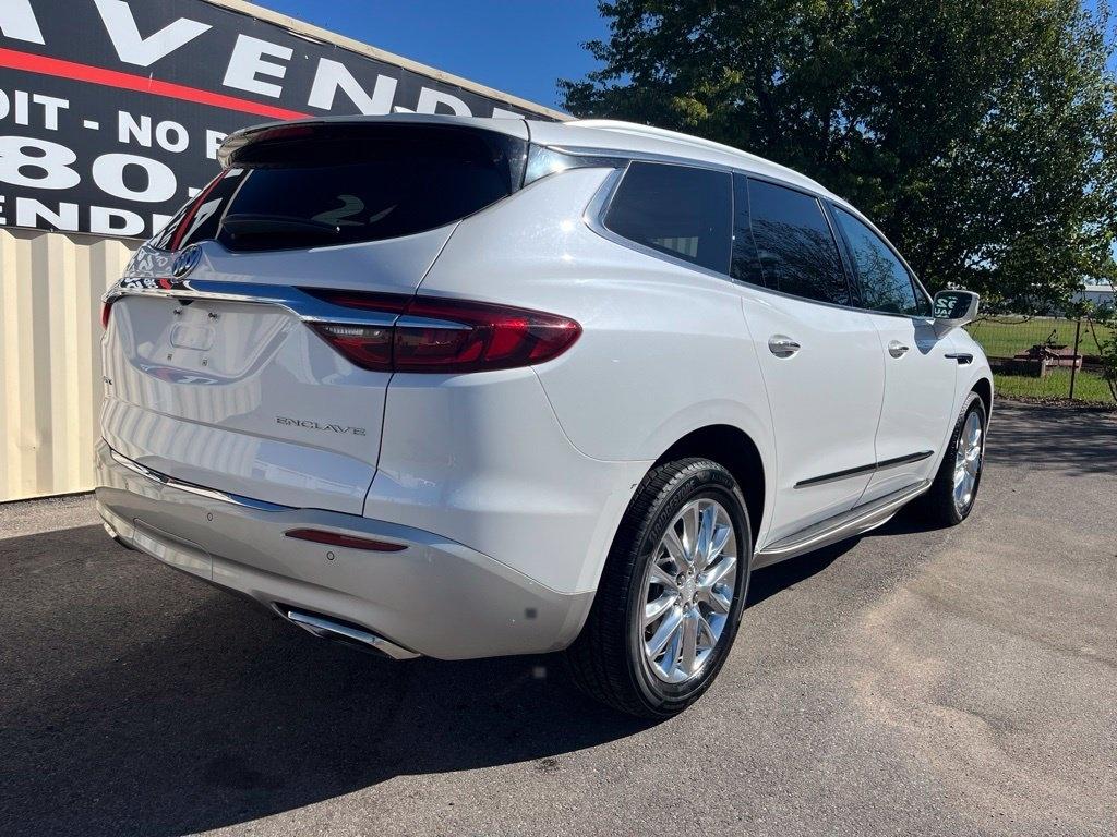 Buick Enclave  2018