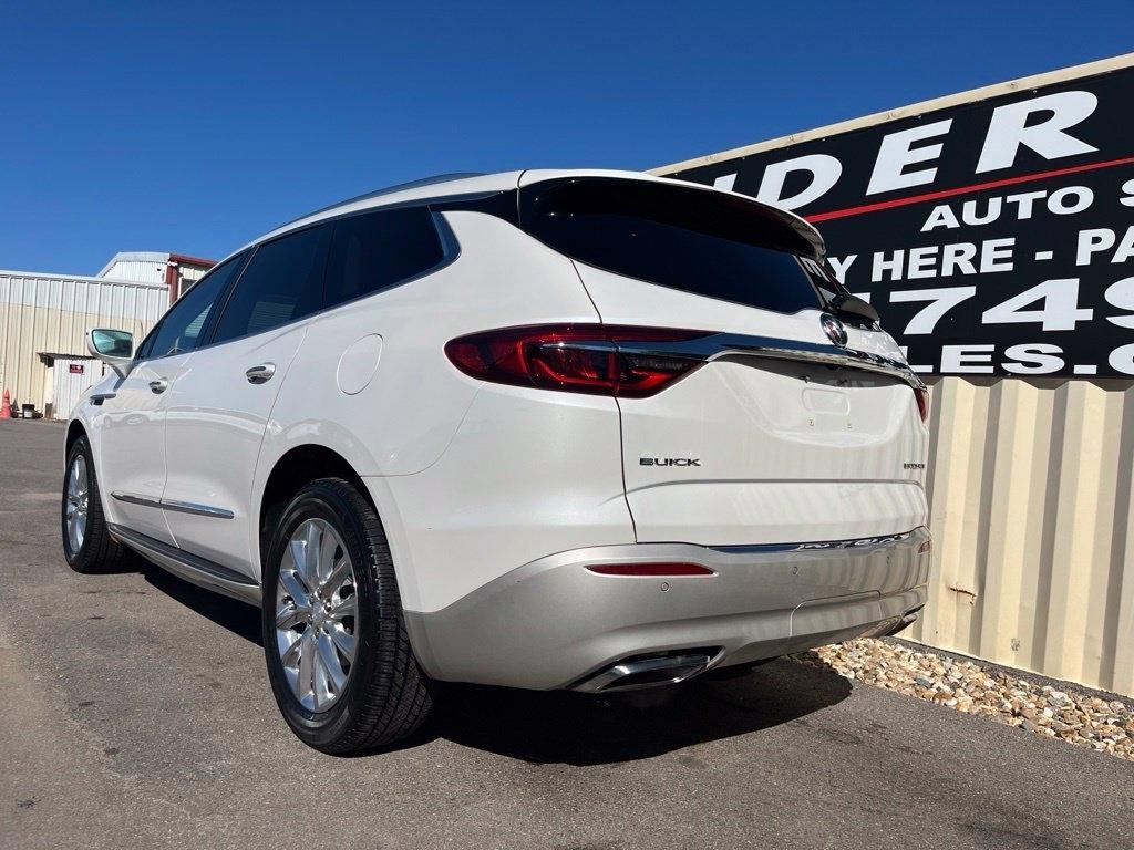 Buick Enclave  2018