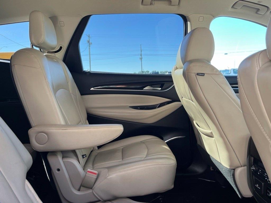 Buick Enclave  2018