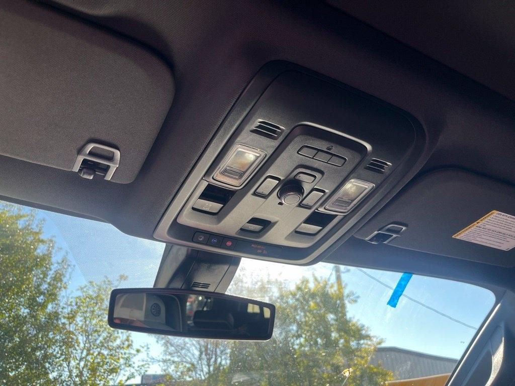 GMC Yukon XL  2021