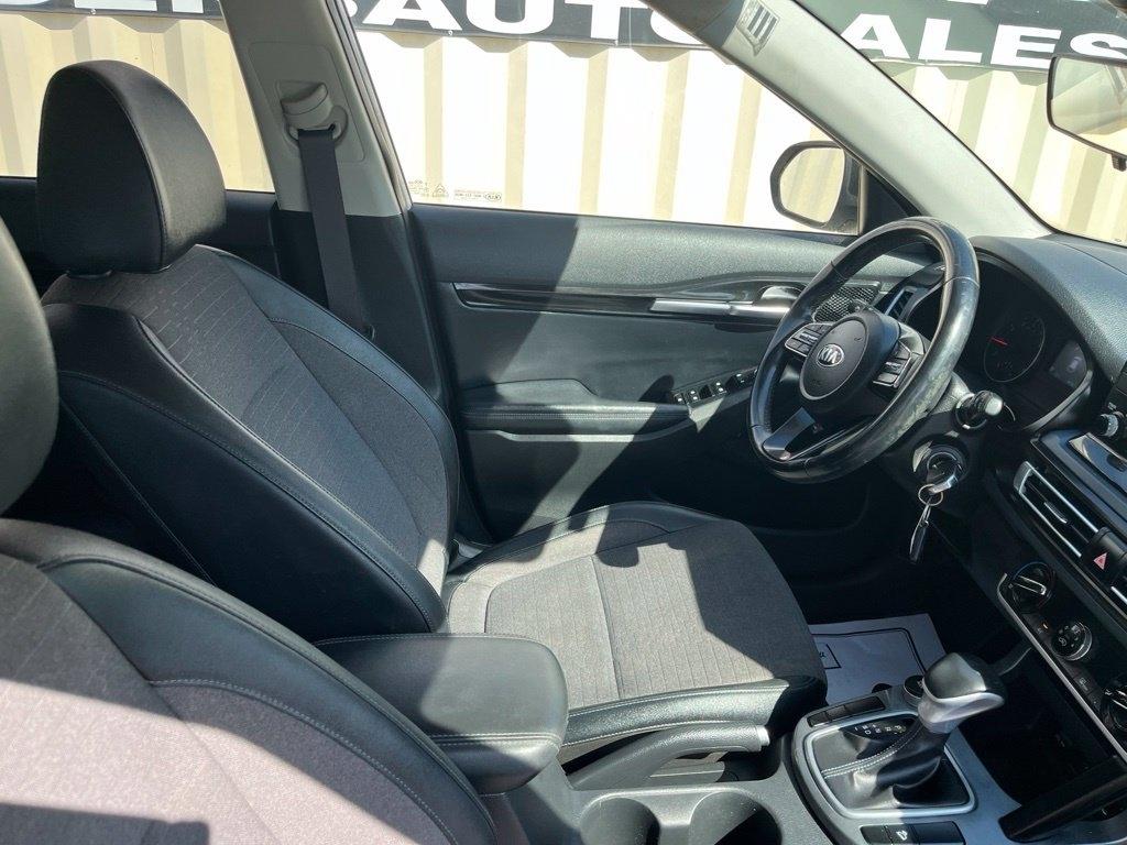 Kia Seltos  2021